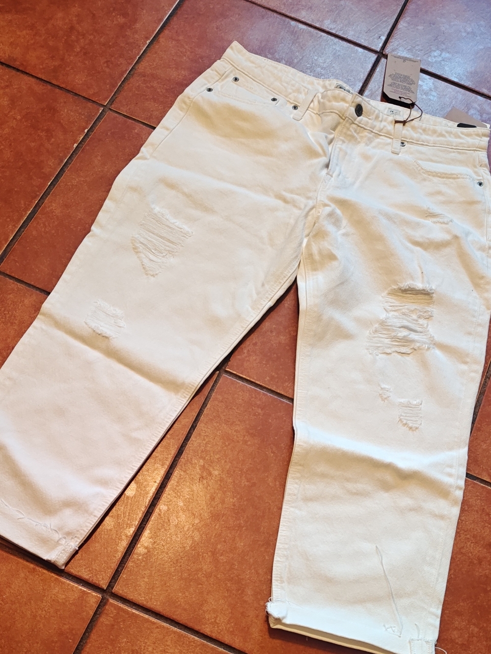 Lucky Brand White Distressed Relaxed Jeans
